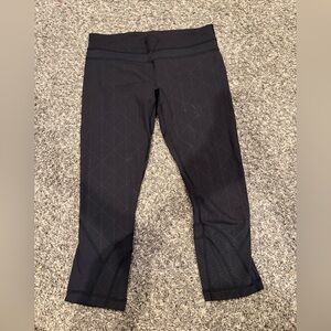 Lululemon black leggings